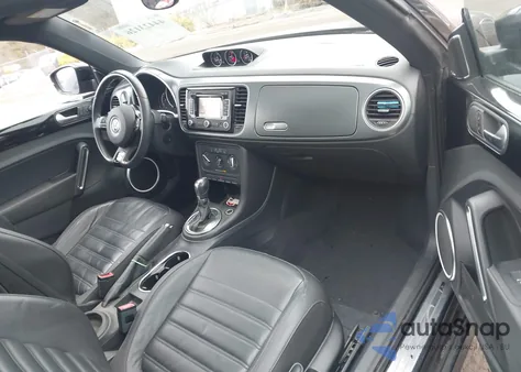 2013 Volkswagen Beetle R-Line z USA, uszkodzony, nr VIN 3VWVT7AT7DM684964